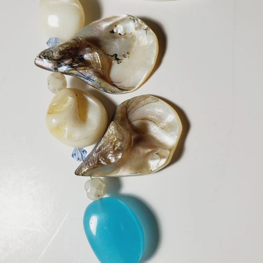 Mens Tribal Island Beach Shell Necklace White & Tourquoise Blue